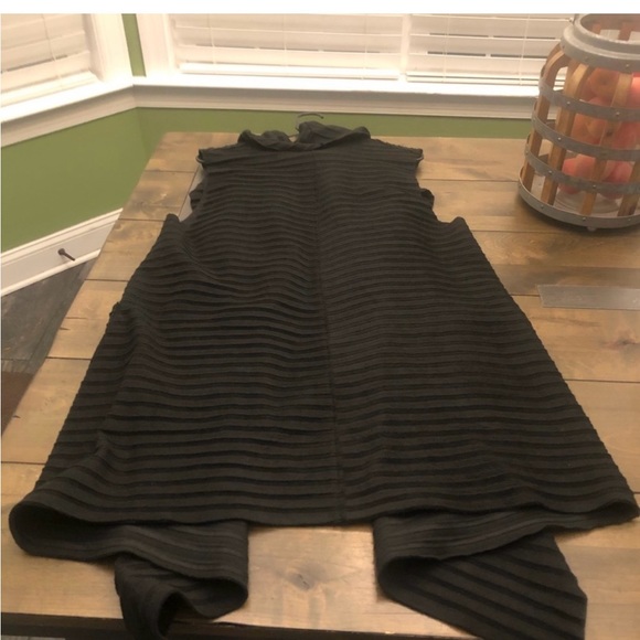 Le Moda Sleeveless Longline Cardigan - Picture 4 of 15